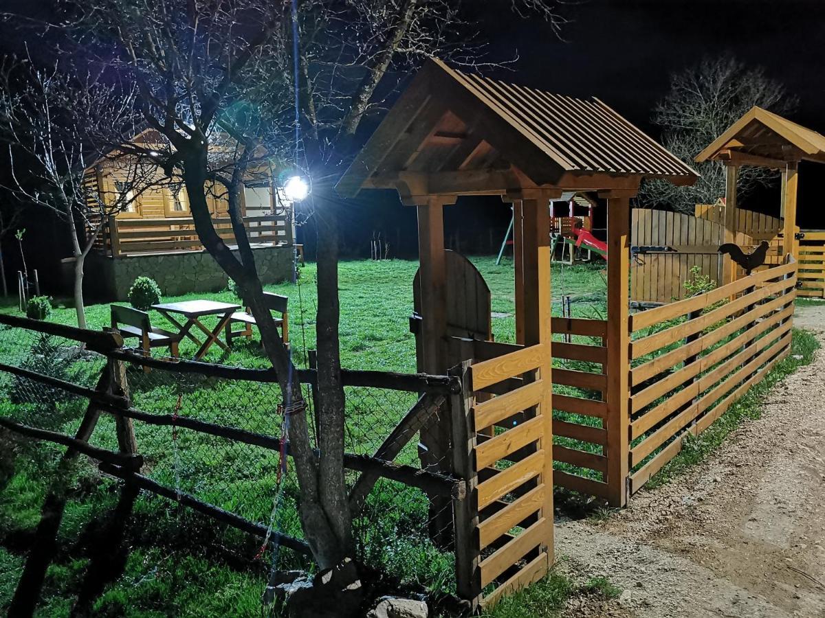 הוילה Bihać Wooden House Ripac מראה חיצוני תמונה