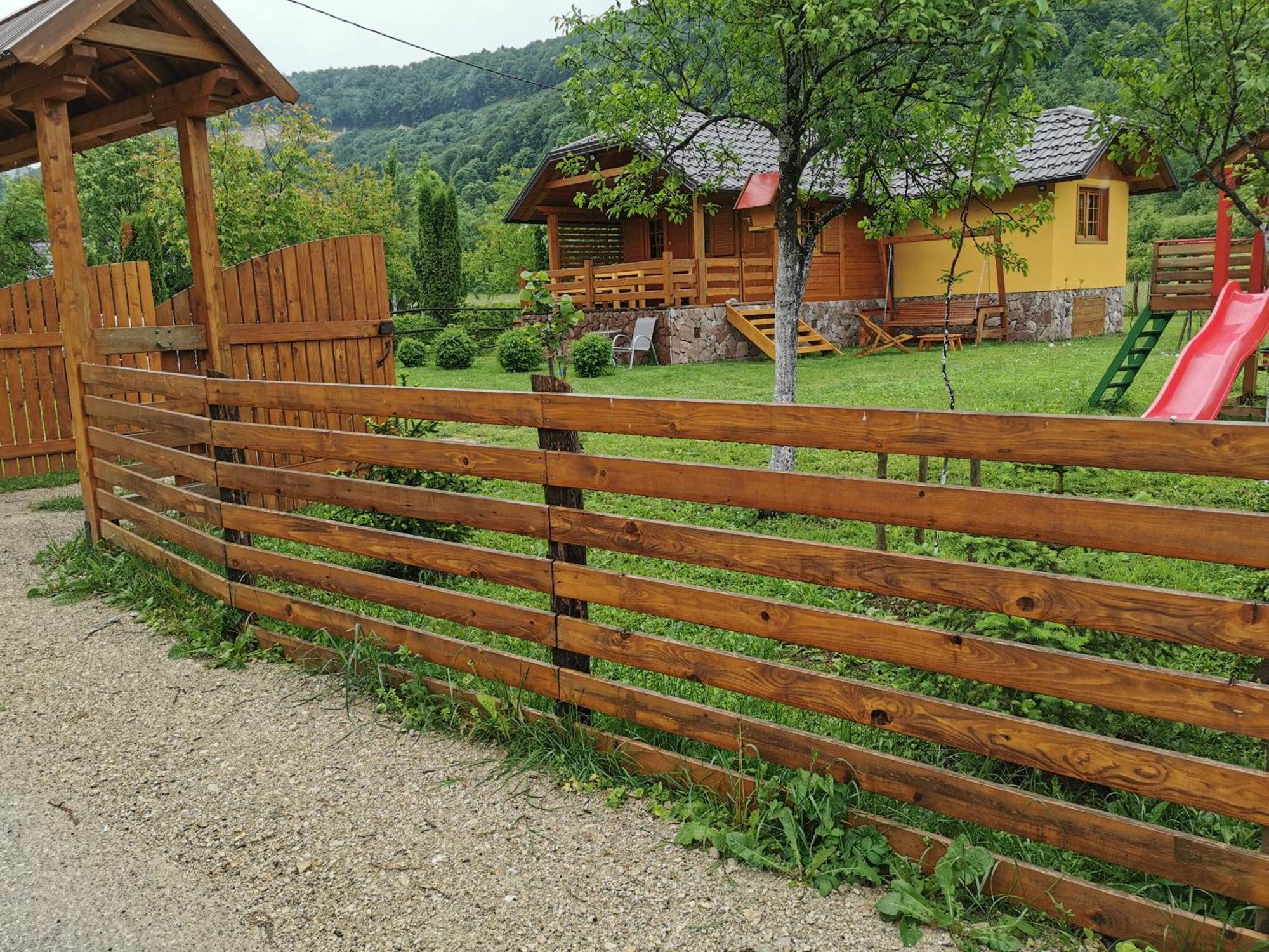 הוילה Bihać Wooden House Ripac מראה חיצוני תמונה